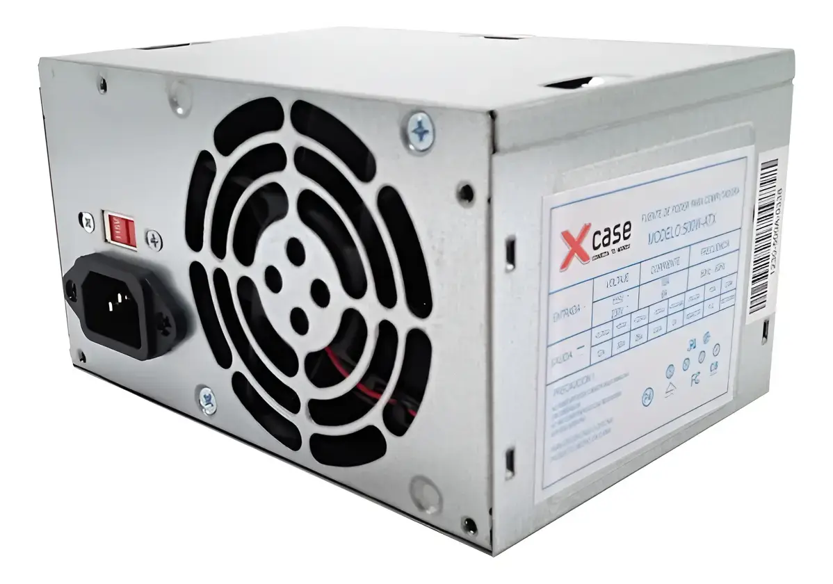 Fuente de poder Xcase mostrada como ejemplo de alimentación para PC